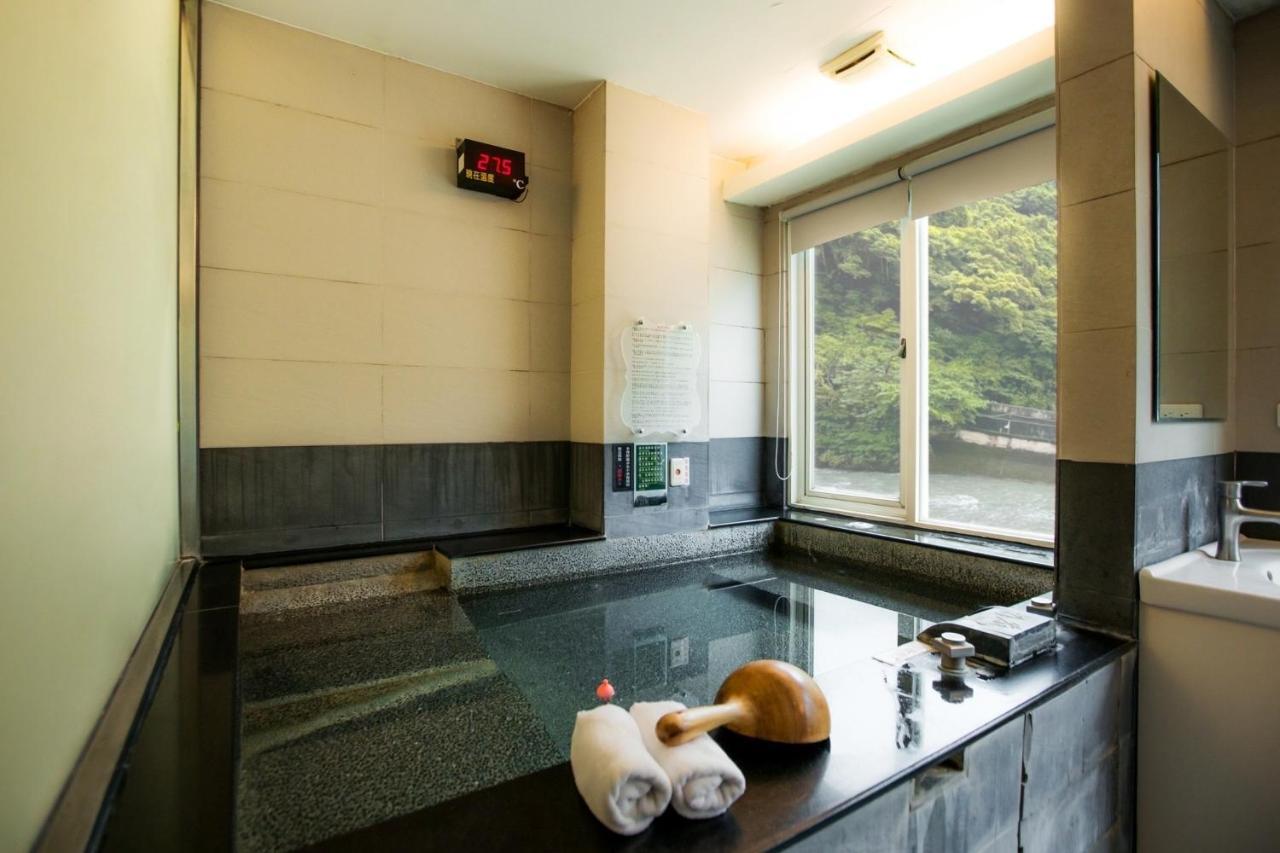 Hoya Hot Spring Inn Wulai Exterior foto