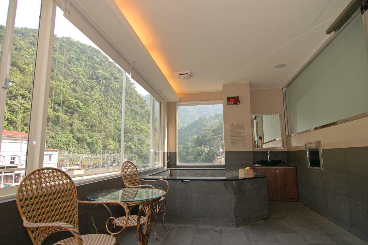 Hoya Hot Spring Inn Wulai Exterior foto